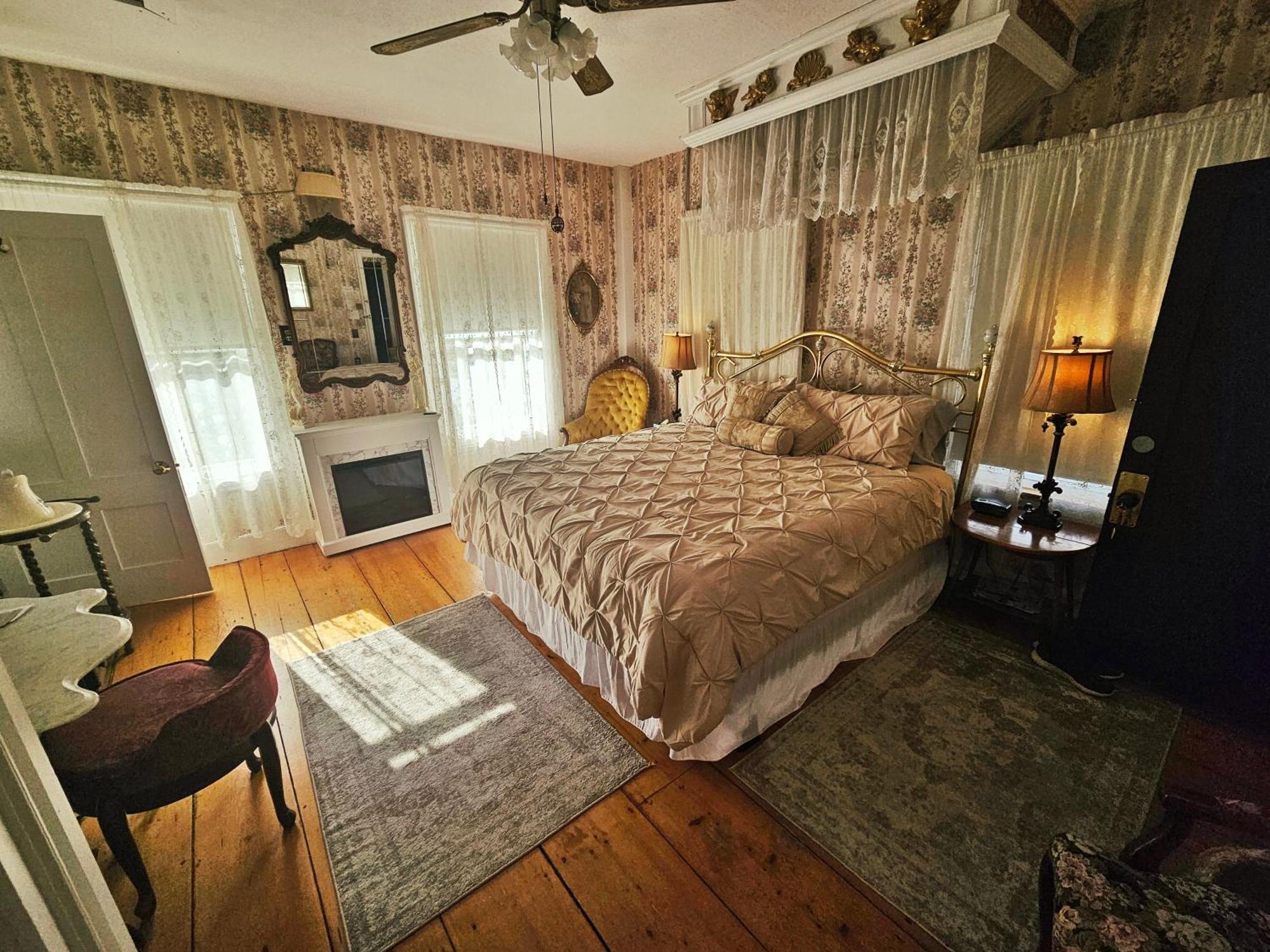 The Greenfield Inn Ngoại thất bức ảnh